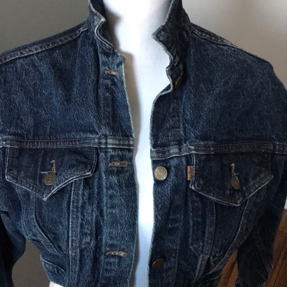 Vintage Cropped Levi’s Jacket - image 3